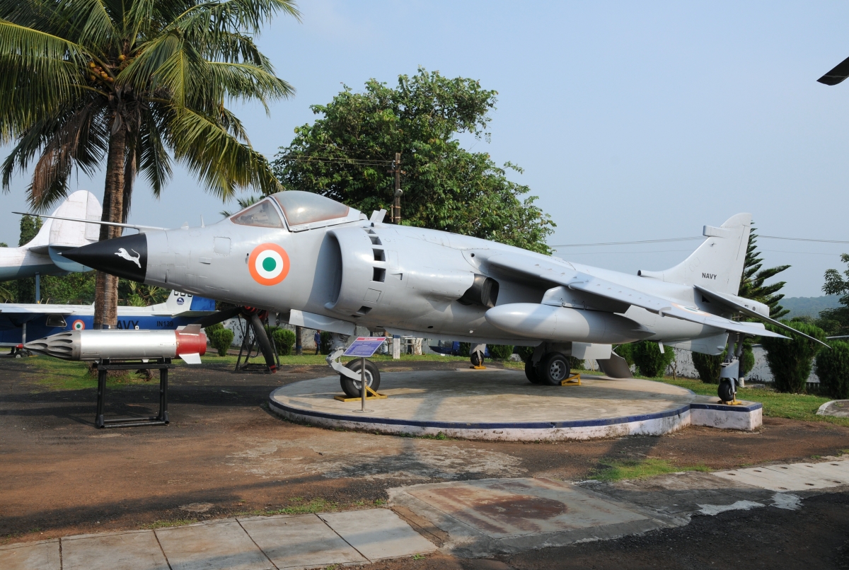 Hawker Siddeley Sea Harrier FRS.51 IN621 Indian Navy