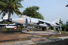 Hawker Siddeley Sea Harrier FRS.51 IN621