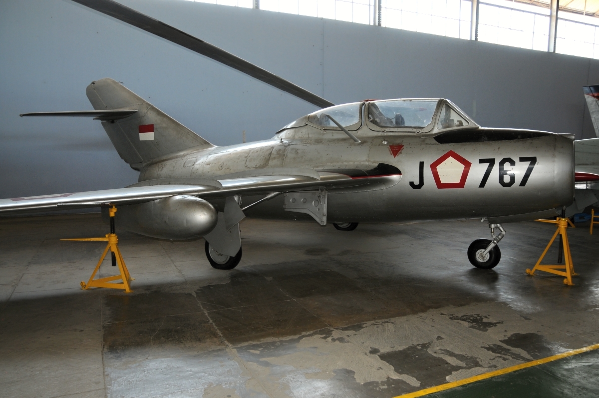 Mikoyan Gurevich MiG-15UTI J-767 Indonesian Air Force