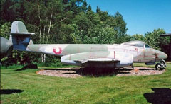 44-491 Gloster Meteor F.8