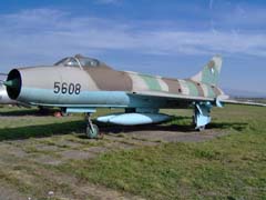 5608 Sukhoi Su-7BM