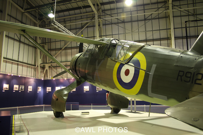 R9125/LX-L Westland Lysander III