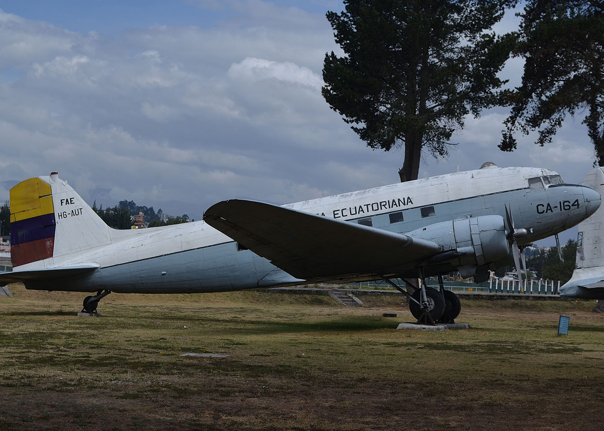 77164/HC-AUT/CA-164 Douglas C-47B Dakota