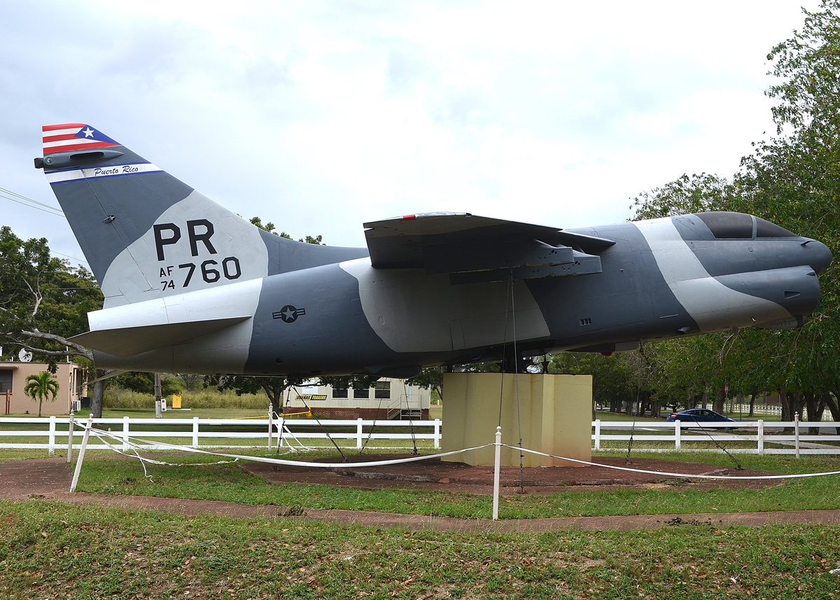 Vought A-7D Corsair II 74-1760/PR Puerto Rico Air National Guard